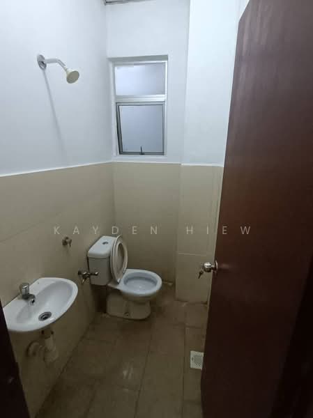 Pangsapuri untuk Dijual di Villamas - Kayden Hiew - Bathroom - PropertyGuru.com.my