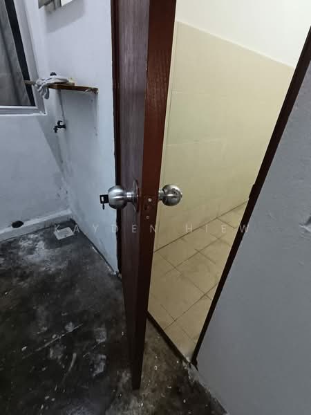Pangsapuri untuk Dijual di Villamas - Kayden Hiew - Bathroom - PropertyGuru.com.my