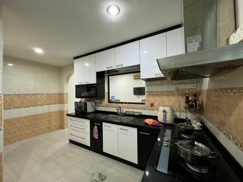 Rumah Berkembar untuk Dijual di Minden Heights (Gelugor) - Ronald Kee - Kitchen - PropertyGuru.com.my