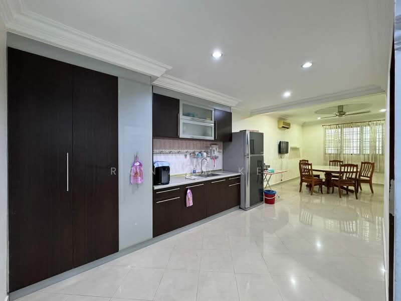Rumah Berkembar untuk Dijual di Minden Heights (Gelugor) - Ronald Kee - Kitchen - PropertyGuru.com.my