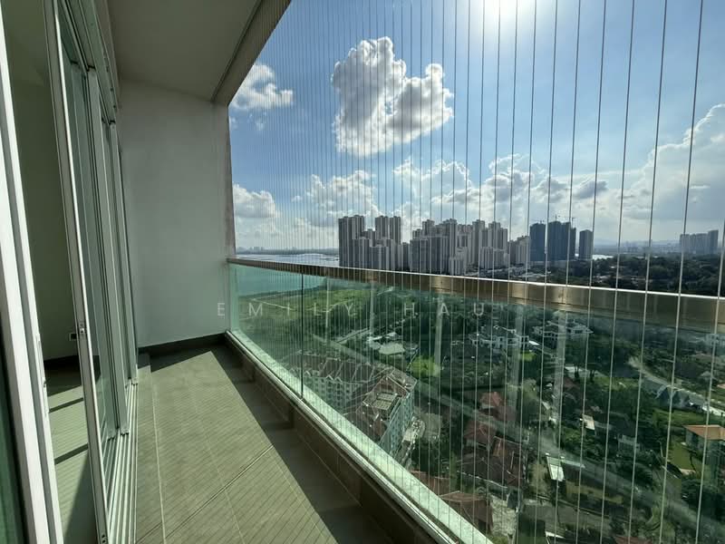 Servis Apartment untuk Disewa di Paragon Residences @ Straits View - Emily Hau - Balcony - PropertyGuru.com.my