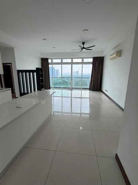 Servis Apartment untuk Disewa di Paragon Residences @ Straits View - Emily Hau - Living Room - PropertyGuru.com.my