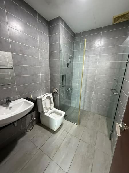 Servis Apartment untuk Disewa di Paragon Residences @ Straits View - Emily Hau - Bathroom - PropertyGuru.com.my