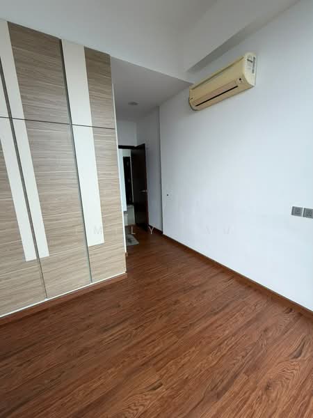 Servis Apartment untuk Disewa di Paragon Residences @ Straits View - Emily Hau - Bedroom - PropertyGuru.com.my