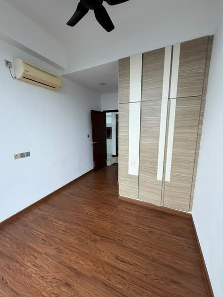 Servis Apartment untuk Disewa di Paragon Residences @ Straits View - Emily Hau - Bedroom - PropertyGuru.com.my