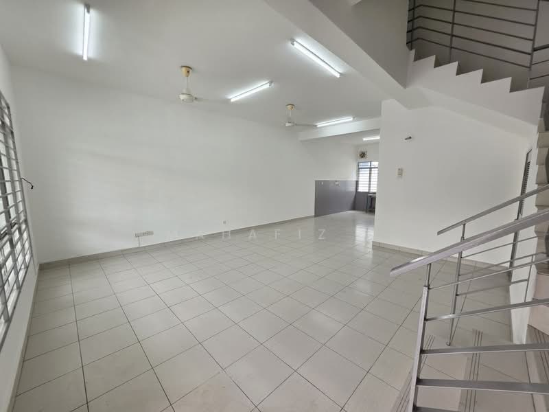2-storey Terraced House for Sale in Bandar Puncak Alam (Puncak Alam) - Mahafiz . - PropertyGuru.com.my