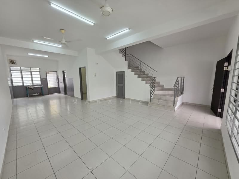 2-storey Terraced House for Sale in Bandar Puncak Alam (Puncak Alam) - Mahafiz . - PropertyGuru.com.my