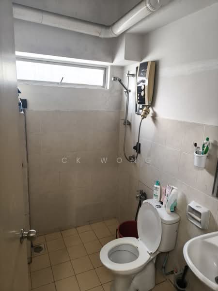 Servis Apartment untuk Dijual di Avelon Tower @ Plaza Medan Putra - CK Wong - Bathroom - PropertyGuru.com.my