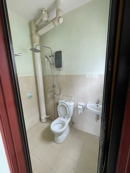 Service Residence for Sale at Beverly Tower @ Plaza Medan Putra - Jessica Lim - Bathroom - PropertyGuru.com.my