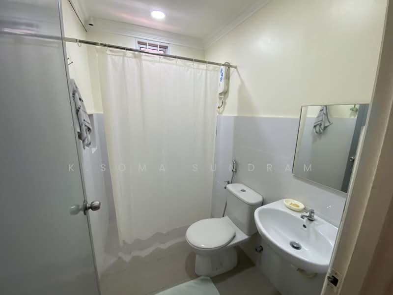 2-storey Terraced House for Sale in SS5 (Petaling Jaya) - K.Soma Sundram - Bathroom - PropertyGuru.com.my