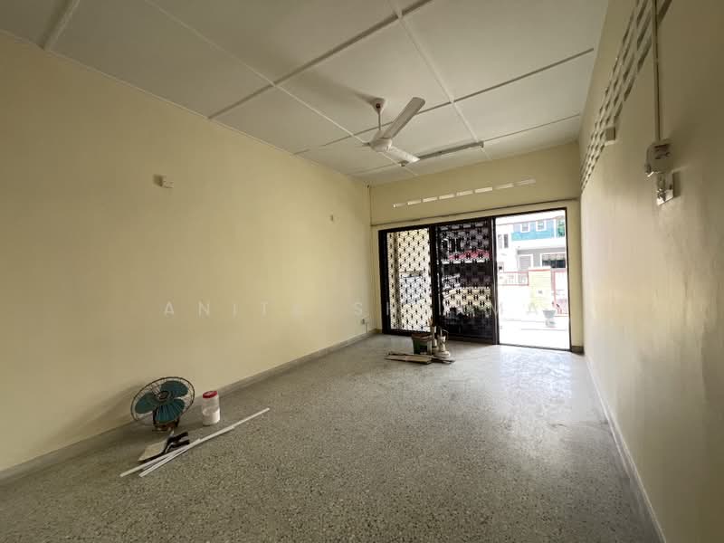 Rumah Teres 1 Tingkat untuk Disewa di Taman Lucky (Bangsar) - Anita Sharma - PropertyGuru.com.my