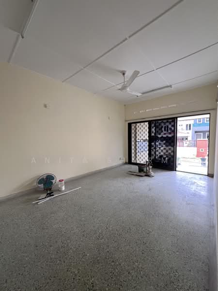 Rumah Teres 1 Tingkat untuk Disewa di Taman Lucky (Bangsar) - Anita Sharma - PropertyGuru.com.my