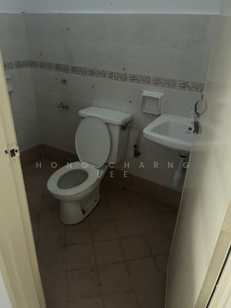 1-storey Terraced House for Rent in Johor Bahru (Johor) - Hong Charng Lee - Bathroom - PropertyGuru.com.my