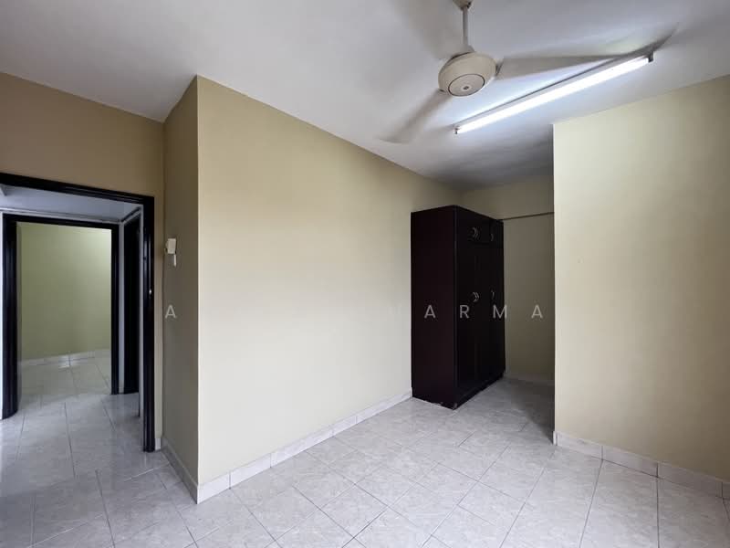 Pangsapuri untuk Dijual di Pangsapuri Seri Setia - Anita Sharma - PropertyGuru.com.my