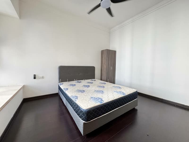 Service Residence for Sale at R&F Princess Cove Phase 1 - Mindy Lee - Bedroom - PropertyGuru.com.my