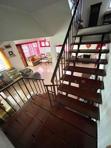 2-storey Terraced House for Sale in SS2 (Petaling Jaya) - Joelle Law - Living Room - PropertyGuru.com.my