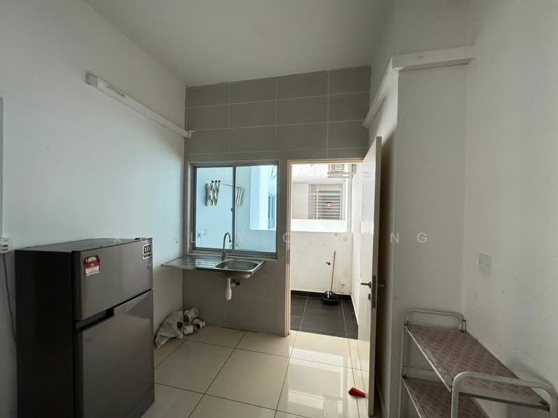 Servis Apartment untuk Dijual di Sky Habitat - Xuelly Cheong - Kitchen - PropertyGuru.com.my