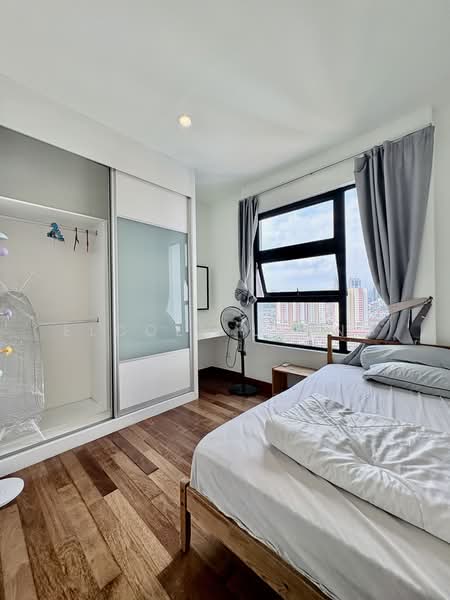 Kondominium untuk Disewa di Papillon Desahill Condominium - Elcoln Leong - Bedroom - PropertyGuru.com.my