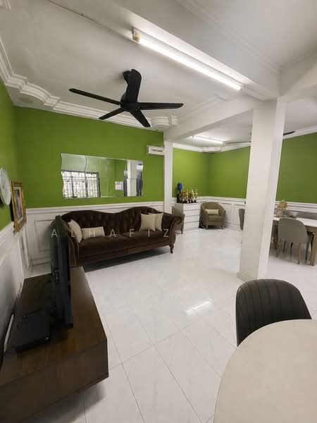 2-storey Terraced House for Sale in Taman Mawar (Pasir Gudang) - ALHAFIZ AZIS - Living Room - PropertyGuru.com.my
