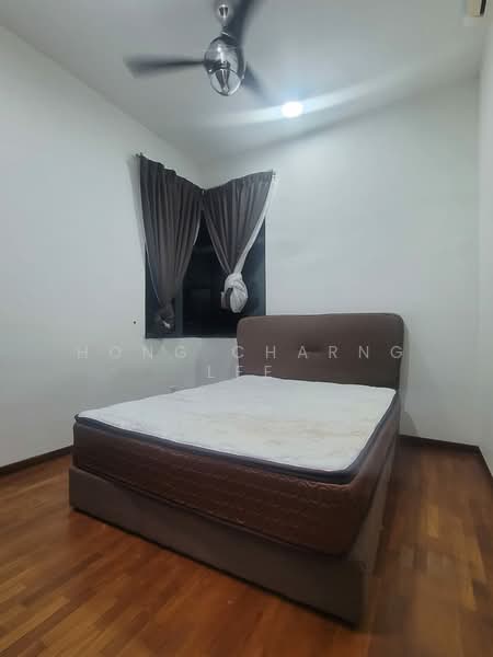 Service Residence for Rent at Crescent Bay Suites (Teluk Bayu) - Hong Charng Lee - Bedroom - PropertyGuru.com.my
