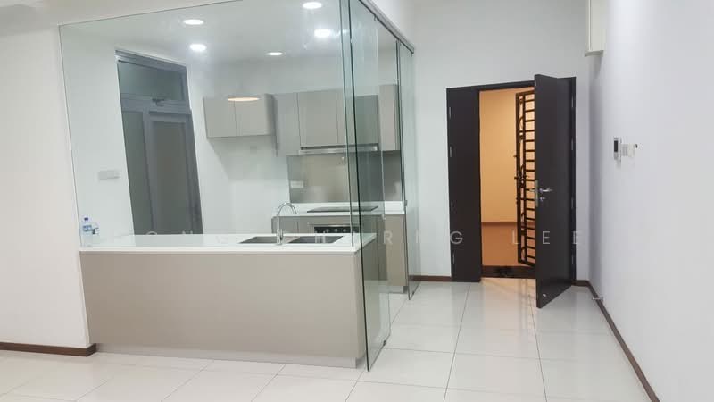 Servis Apartment untuk Disewa di Crescent Bay Suites (Teluk Bayu) - Hong Charng Lee - Kitchen - PropertyGuru.com.my