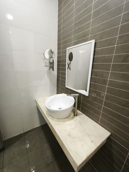 Rumah Teres 3-Tingkat untuk Dijual di Desa Parkcity (Kuala Lumpur) - Denson Yeoh - Bathroom - PropertyGuru.com.my