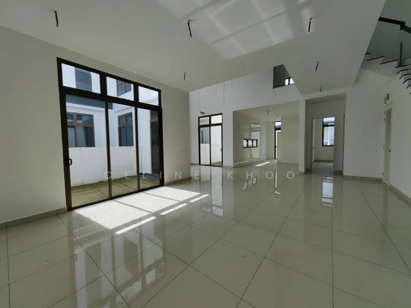 Rumah Berkembar untuk Dijual di Setia Alam (Selangor) - Celine Khoo - Living Room - PropertyGuru.com.my