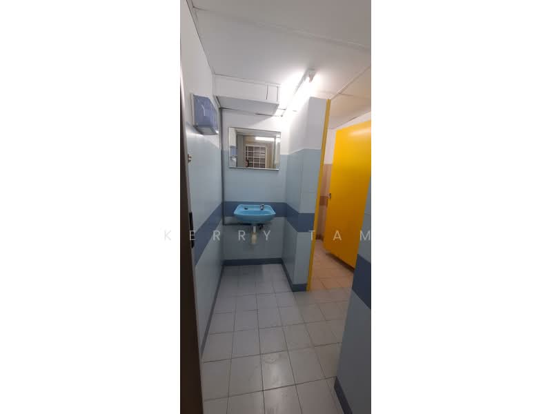 Shop / Office for Rent in Dataran Prima (Petaling Jaya) - Kerry Tam - Bathroom - PropertyGuru.com.my