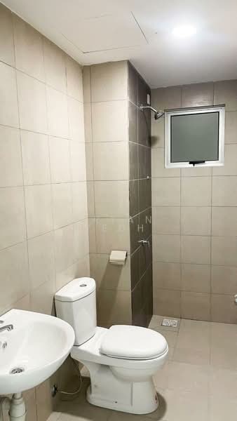 Pangsapuri untuk Disewa di Residensi Riamas - Bryan Yeoh - Bathroom - PropertyGuru.com.my