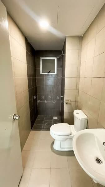 Pangsapuri untuk Disewa di Residensi Riamas - Bryan Yeoh - Bathroom - PropertyGuru.com.my