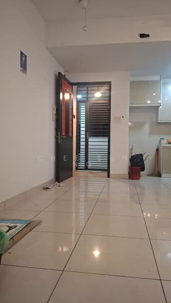 Service Residence for Sale at Kiara Plaza - Chee Sun Ng - Entrance - PropertyGuru.com.my
