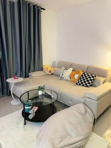 Servis Apartment untuk Disewa di Duduk Se.Ruang @ Eco Sanctuary - Ryan Tee - Living Room - PropertyGuru.com.my