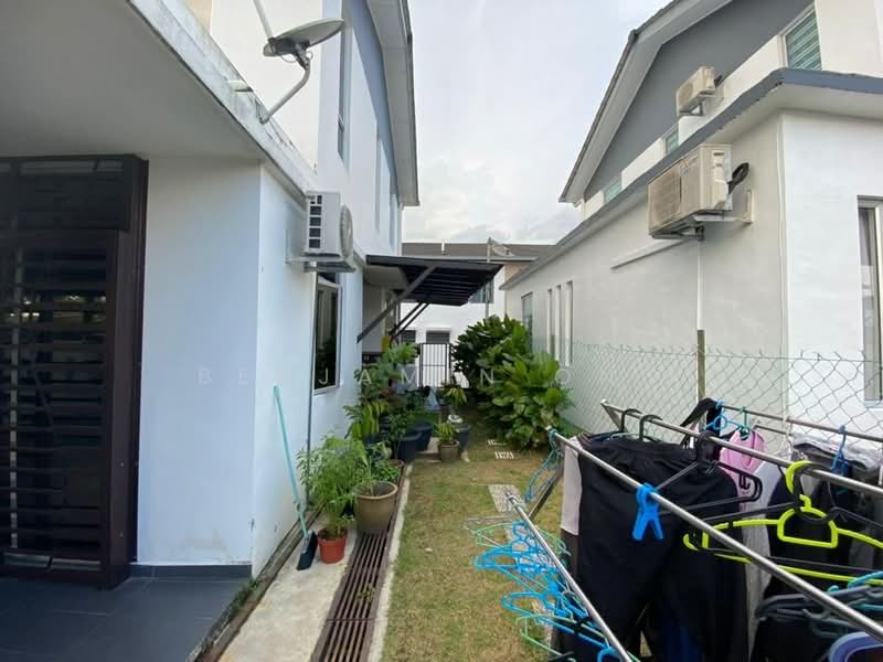 Semi-Detached House for Sale in Taman Mutiara Rini (Skudai) - Benjamin Ong - Exterior - PropertyGuru.com.my