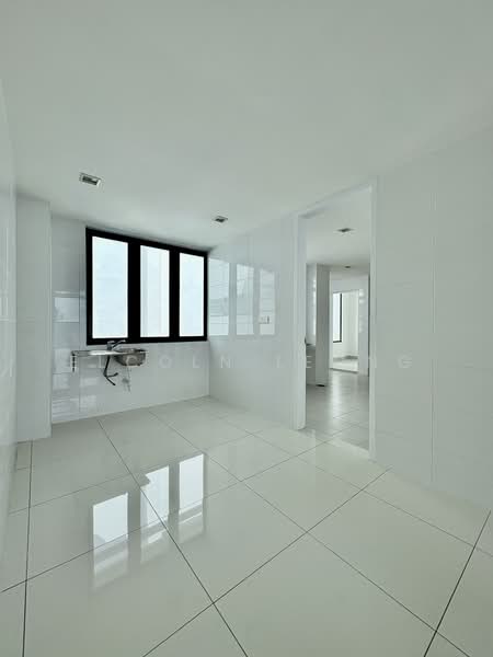 Condominium for Sale at Papillon Desahill Condominium - Elcoln Leong - Kitchen - PropertyGuru.com.my