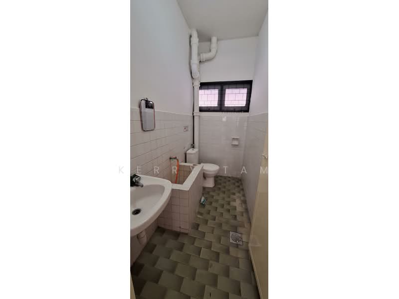 2-storey Terraced House for Sale in Bangsar (Kuala Lumpur) - Kerry Tam - Bathroom - PropertyGuru.com.my