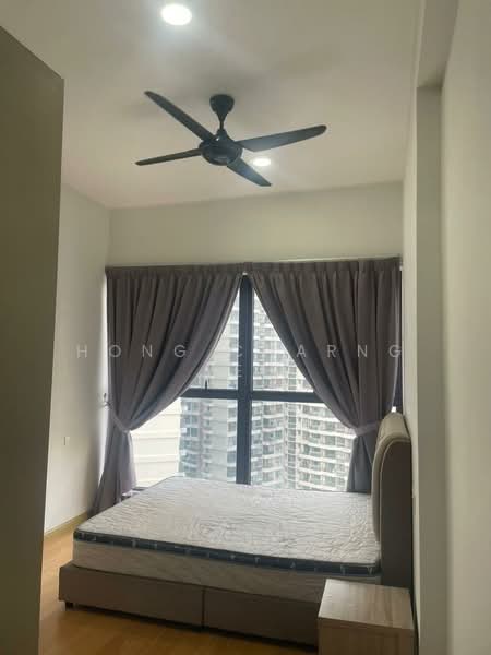 Condominium for Rent at Bay Laurel @ Country Garden Danga Bay - Hong Charng Lee - Bedroom - PropertyGuru.com.my