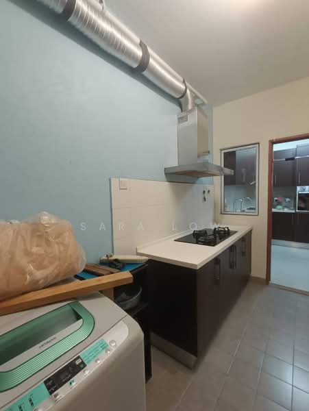 Servis Apartment untuk Dijual di Koi Kinrara - Sara Low - Kitchen - PropertyGuru.com.my
