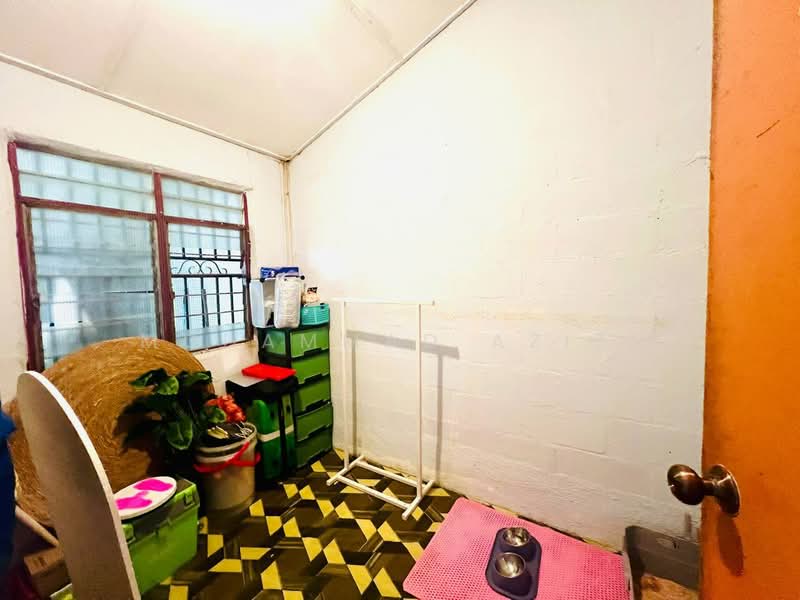 1-storey Terraced House for Sale in Taman Bukit Bendera (Mentakab) - Mohammad Azizi - PropertyGuru.com.my