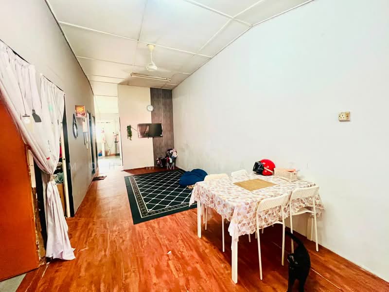1-storey Terraced House for Sale in Taman Bukit Bendera (Mentakab) - Mohammad Azizi - PropertyGuru.com.my