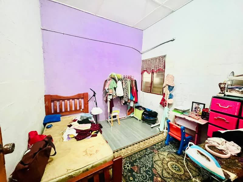 1-storey Terraced House for Sale in Taman Bukit Bendera (Mentakab) - Mohammad Azizi - PropertyGuru.com.my