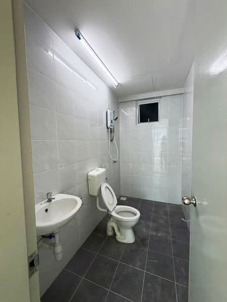 Kondominium untuk Disewa di The Zen - Bosco Teoh - Bathroom - PropertyGuru.com.my