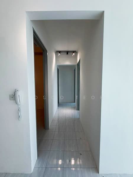 Kondominium untuk Disewa di The Zen - Bosco Teoh - Corridor - PropertyGuru.com.my