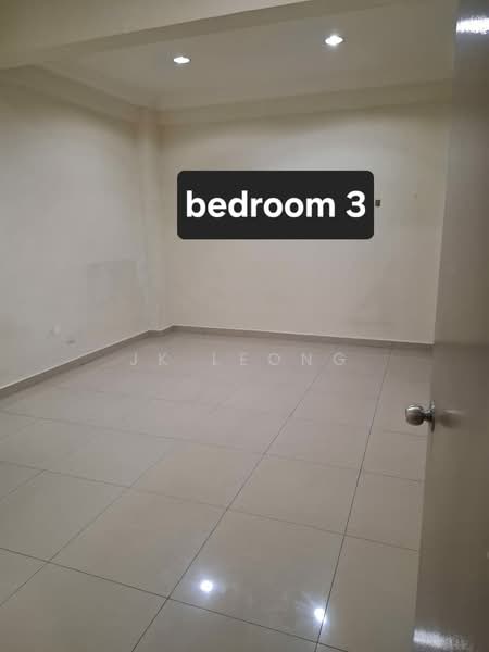 Pangsapuri untuk Disewa di Vista Harmoni - JK Leong - Bedroom - PropertyGuru.com.my