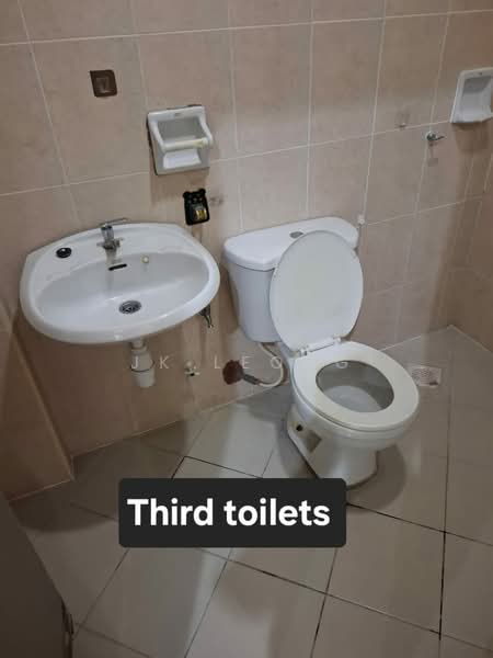 Pangsapuri untuk Disewa di Vista Harmoni - JK Leong - Bathroom - PropertyGuru.com.my