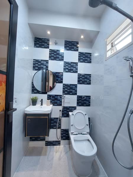 2-storey Terraced House for Sale in Bandar Damai Perdana (Cheras) - Louis Wong - Bathroom - PropertyGuru.com.my