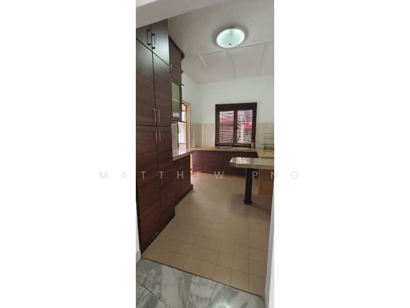Apartment for Sale at Mutiara Court - Matthew Png - Kitchen - PropertyGuru.com.my