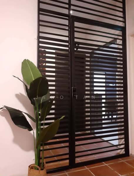 Pangsapuri untuk Disewa di Rex - Jeno Tan - Entrance - PropertyGuru.com.my
