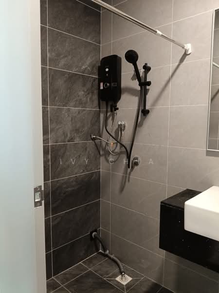 Condominium for Rent at Lucerne Residences - Ivy Chia - Bathroom - PropertyGuru.com.my