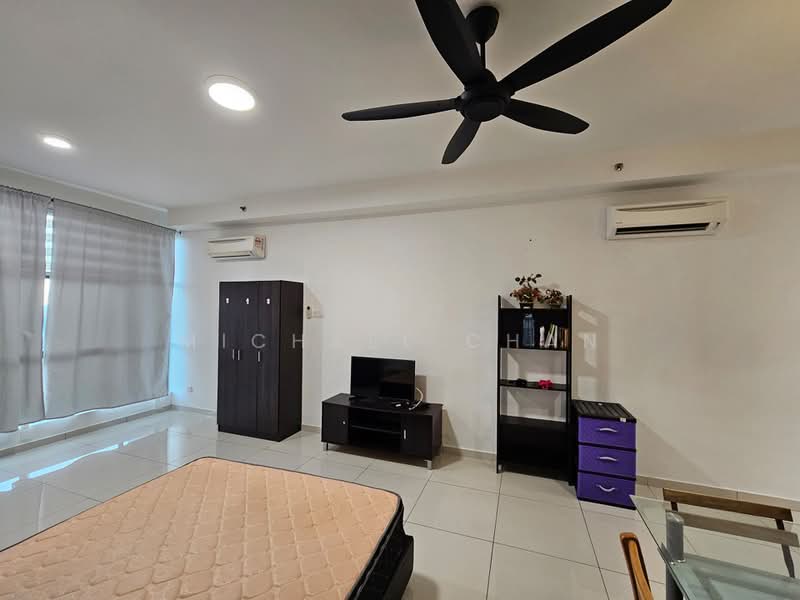 Servis Apartment untuk Dijual di Zeva @ Equine South - Michael Chan - Living Room - PropertyGuru.com.my
