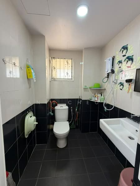 Apartment for Rent at Seri Puri - Yanis Cheong - Bathroom - PropertyGuru.com.my